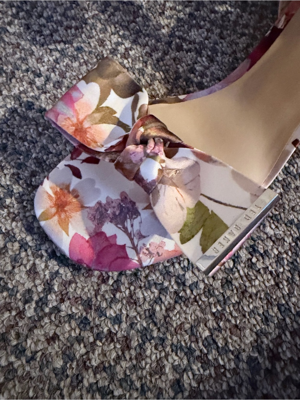 New Ted Baker Giana-690 Pink Floral Block Heel Sandals US 8.5 - Picture 4 of 5
